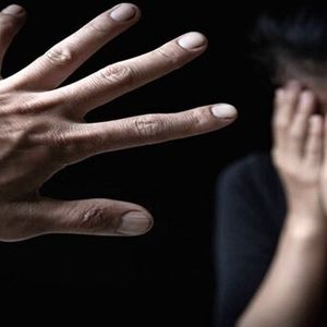 پنج نکته که قربانی تجاوز جنسی باید بداند