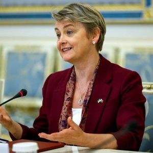 این زن انگلیسی دشمن بزرگ ایران است/ وزیر امور خارجه جدید انگلیس کیست؟