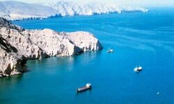 وال‌استریت ژورنال: توافق ایران و عمان بر سر تنگه هرمز