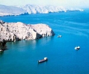 وال‌استریت ژورنال: توافق ایران و عمان بر سر تنگه هرمز