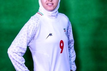 تصمیم کاپیتان تیم ملی زنان برای پناهندگی تغییر کرد