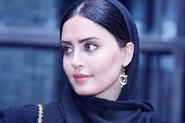 «الناز شاکردوست» 27 ساله در کنار «محمدرضا گلزار»/ عکس