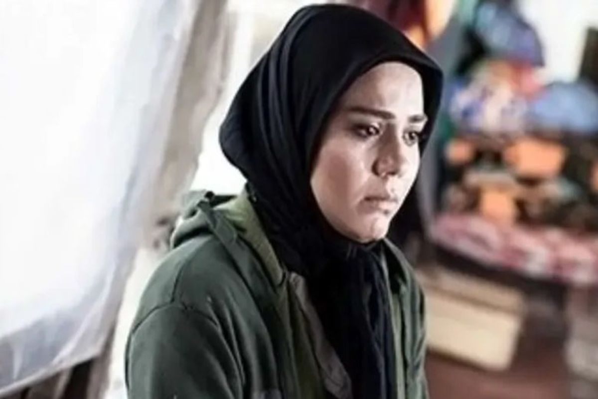 استایل متفاوت «باران» سریال آوای باران در کنار آبشار نیاگارا