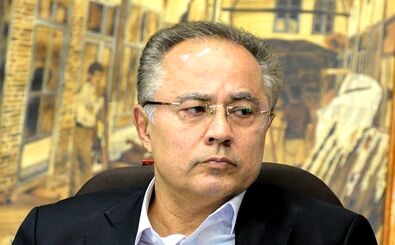 طی حکمی از سوی پزشکیان؛ معاون پارلمانی رئیس جمهور برکنار شد
