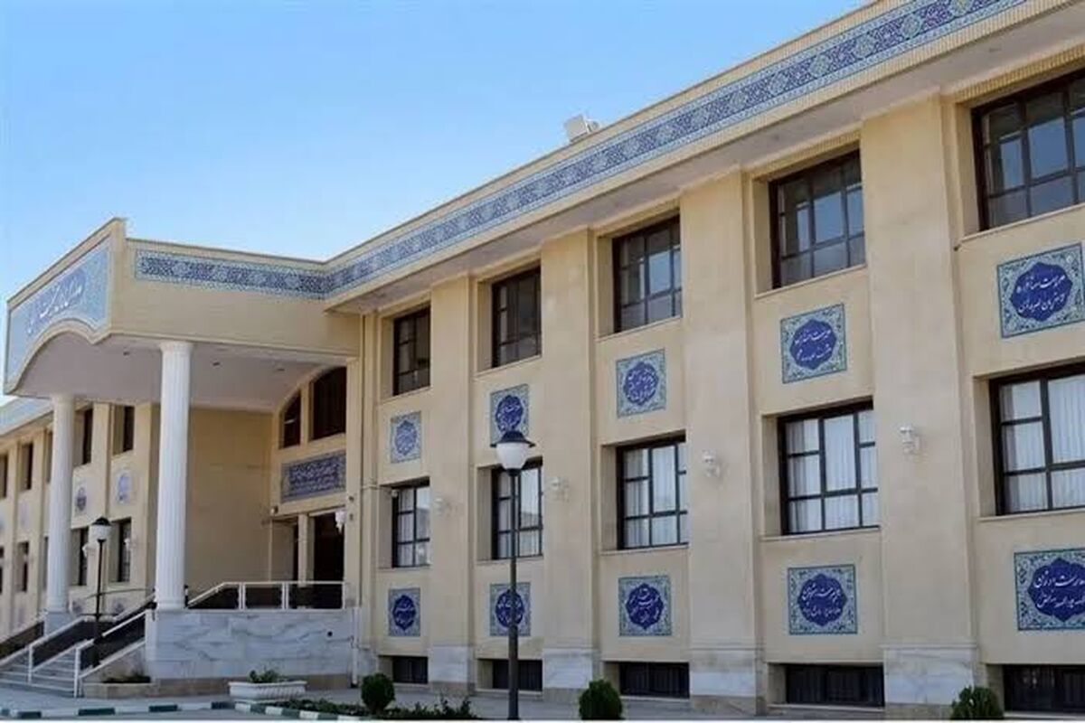 مدارس دولتی هیئت امنایی می‌شوند