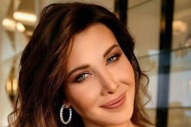 تیپ تینیجری و جذاب نانسی عجرم در ۴۳ سالگی/ عکس