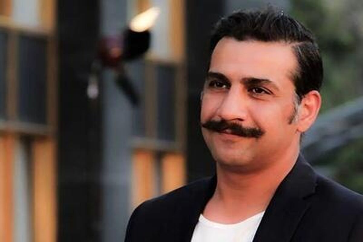 چطور محمد نادری ۲ نقش در «بیگانگان» ایفا کرد؟