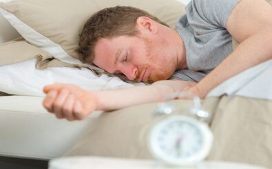 خواب زیاد در چه سنی با عوارض همراه است؟

