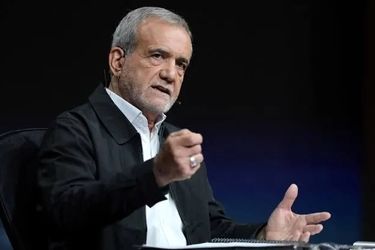  پزشکیان همچنان درگیر عینک در مجلس: این به دردم نخورد!/ ویدئو