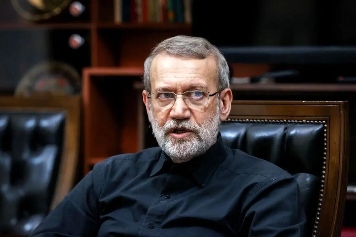 اولین تصویر از تابوت علی لاریجانی در کنار فرزندش