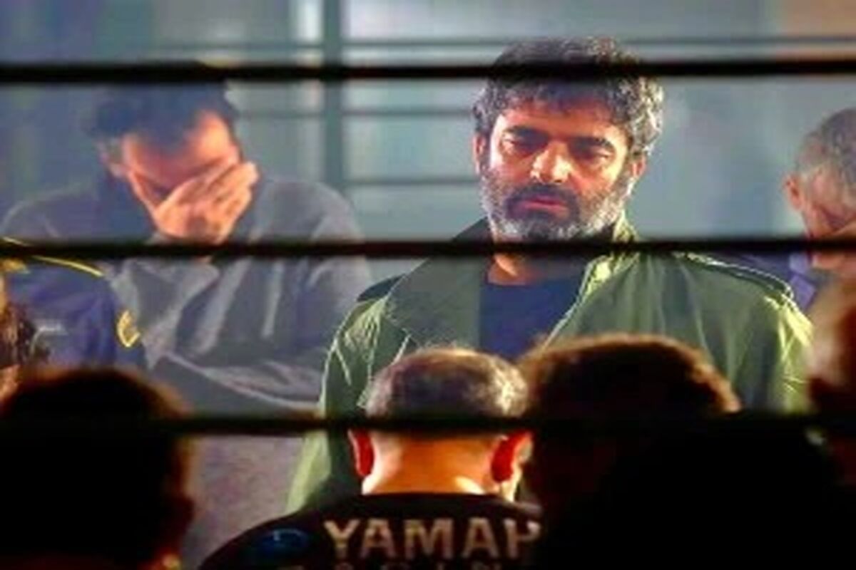 مردم مچِ منوچهر هادی را موقع زرنگ بازی گرفتند
