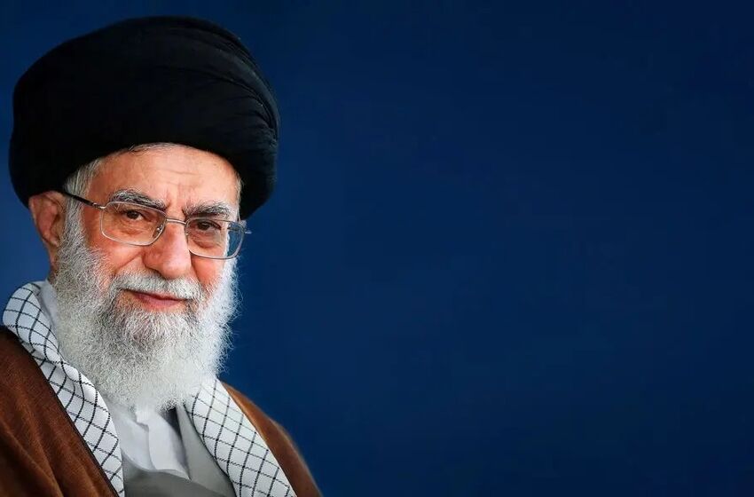 اولین تصاویر از آماده‌سازی خودروی حامل پیکر امام شهید/ ویدئو