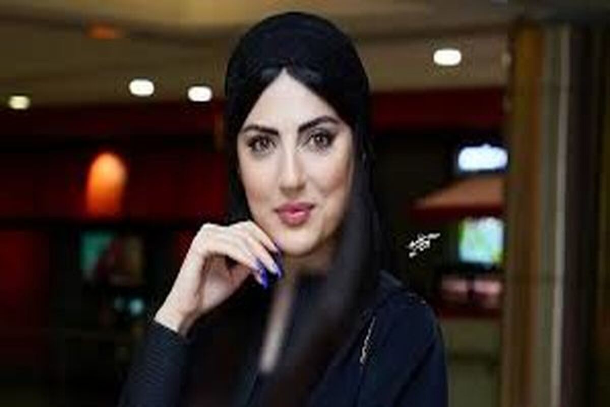 ظاهر خاص هلیا امامی در اکران فیلم «شوماه»