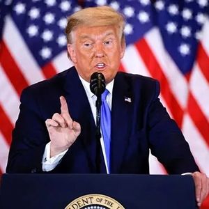 ترامپ: بالا رفتن قیمت نفت به سود ما است!