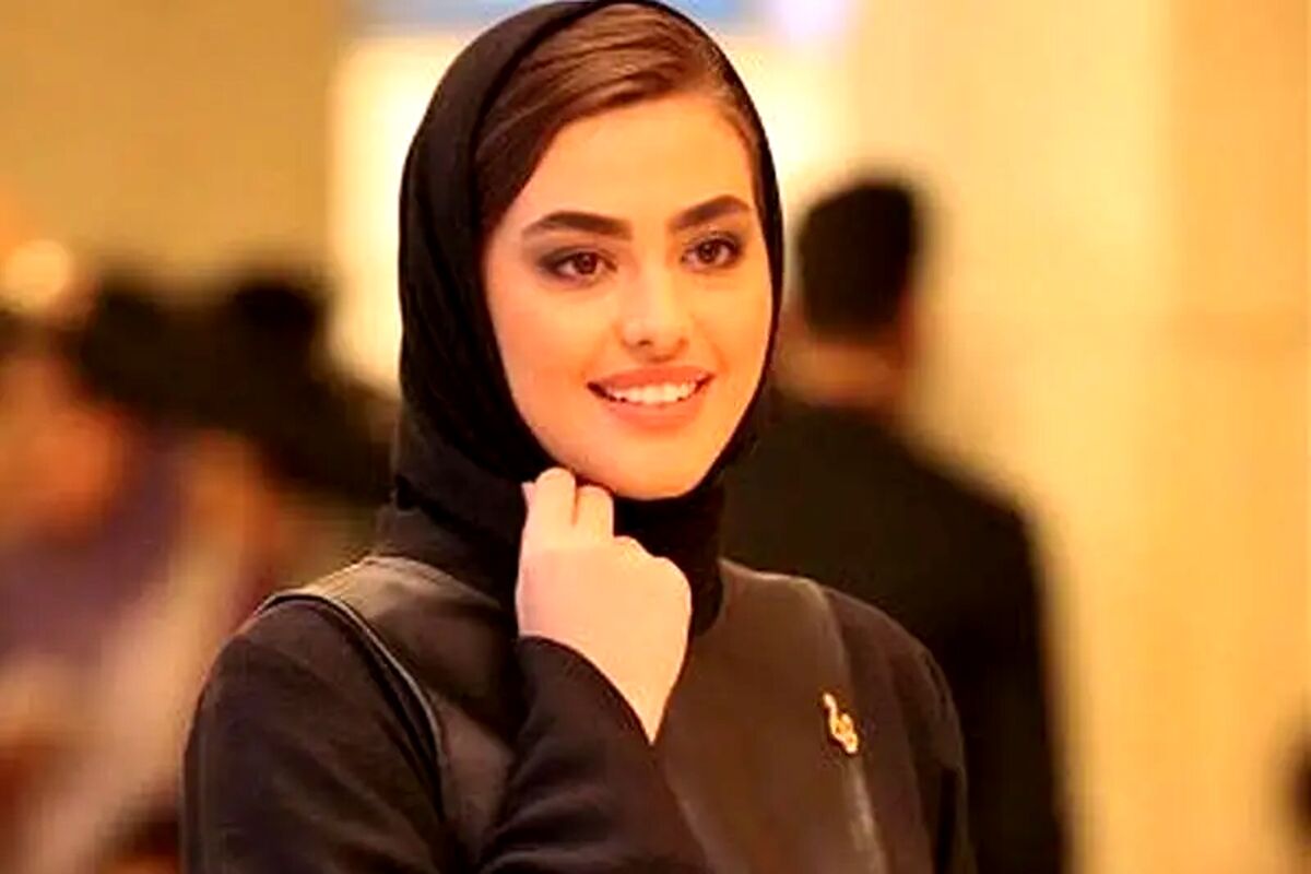 تبلیغات ریحانه پارسا در ترکیه
