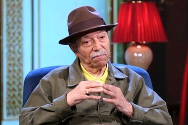 اعتراض علی نصیریان از قرار گرفتن عکسش بر پوستر جشنواره فیلم فجر