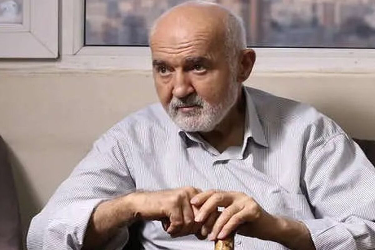 احمد توکلی درگذشت
