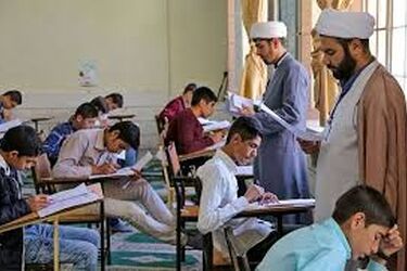 تا قبل از جنگ ۵۰ هزار طلبه بدون آموزش تخصصی وارد مدرسه شدند/ ویدئو