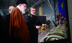 اگر ایران بمب اتم و بازدارندگی هسته‌ای داشت، رهبر و فرماندهانش ترور نمی‌شدند؟