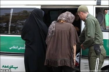 مدل جدید تذکر حجاب در تهران/ عکس