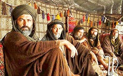 تصویری از حضور بازیگر مختارنامه در میان امدادگران