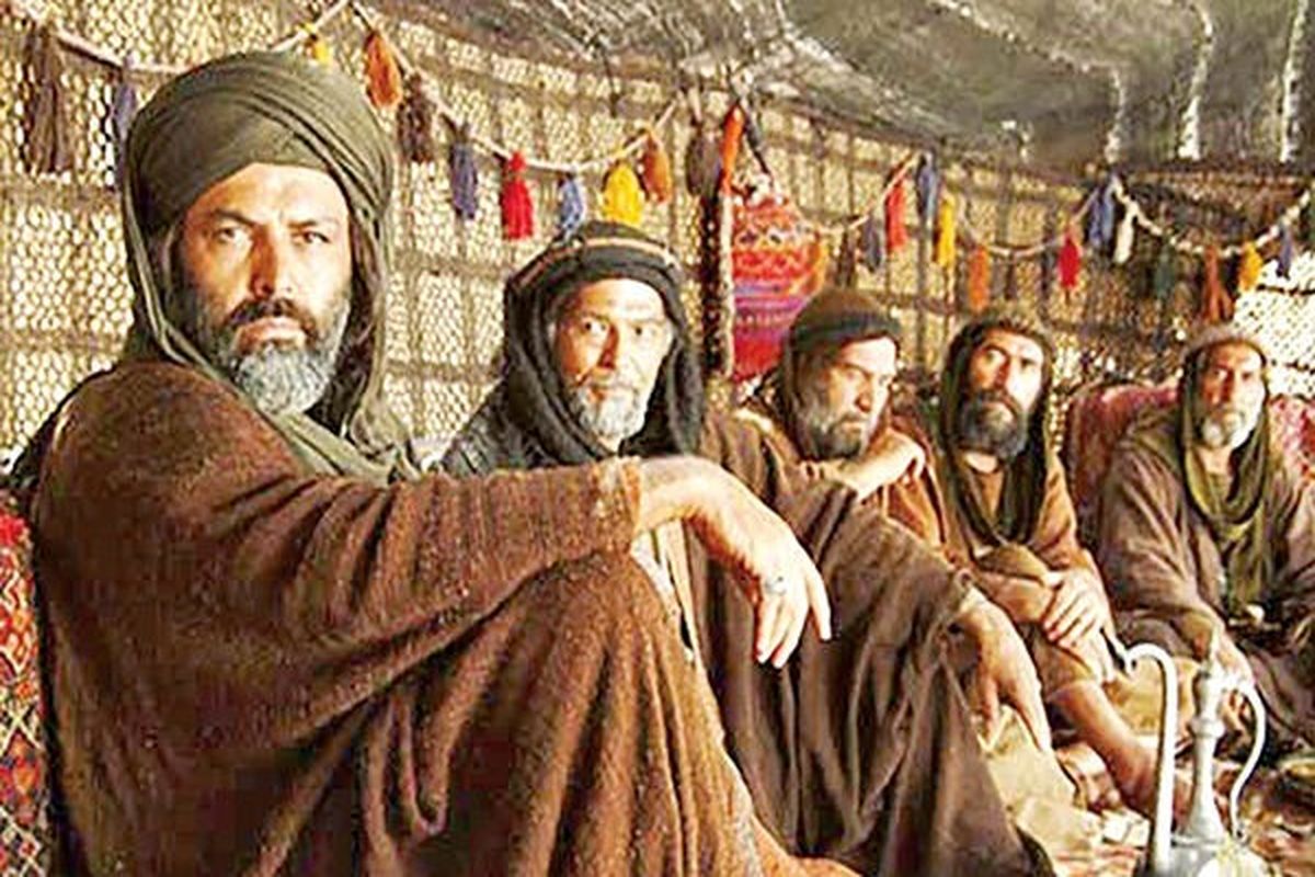 تصویری از حضور بازیگر مختارنامه در میان امدادگران