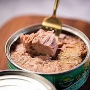 معلول شدن یک جوان ورزشکار، بخاطر مصرف کنسرو ماهی/ ویدئو