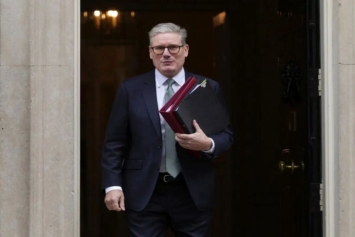 نخست‌وزیر انگلیس: خود را برای تداوم جنگ در ایران آماده می‌کنیم