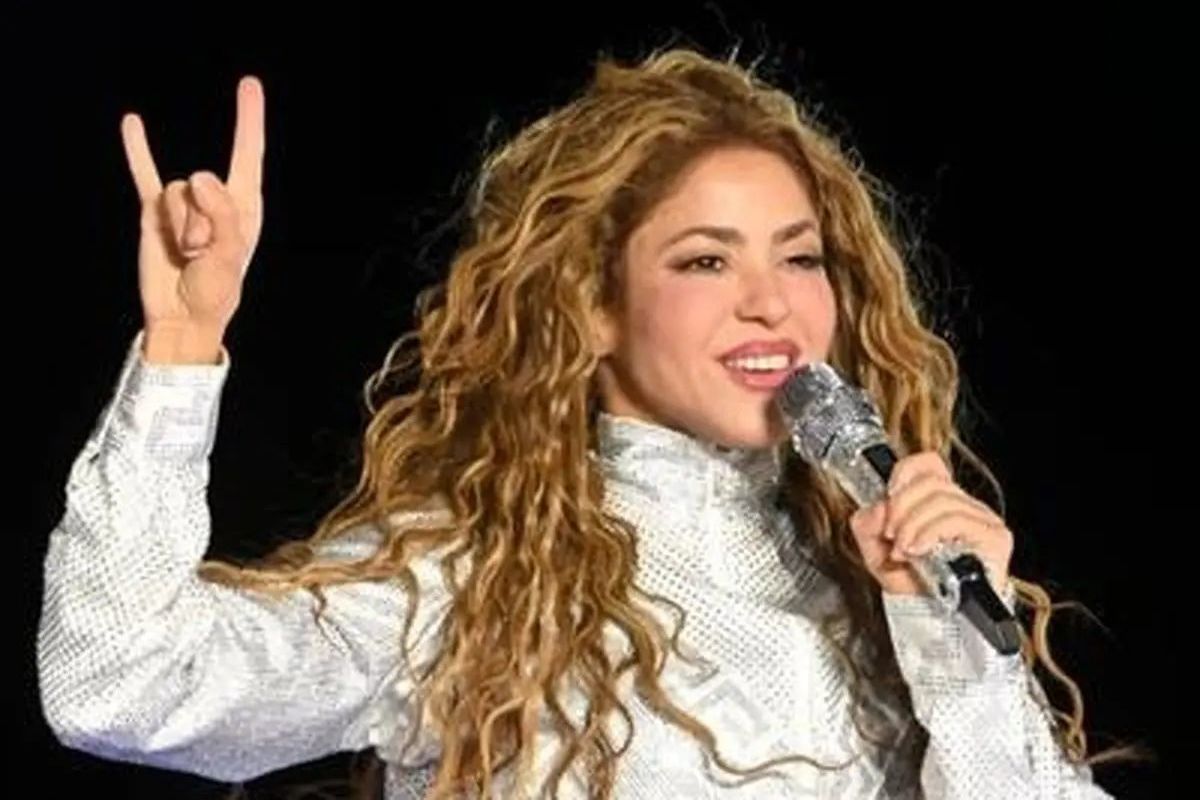 شکیرا نامزد جدید خود را معرفی کرد