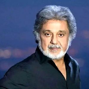 «داریوش اقبالی» بعد از اسیدپاشی روی تخت بیمارستان/ عکس