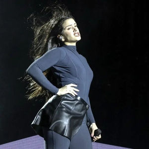 ماجرای علاقه واتیکان به خواننده زن جنجالی چیست؟