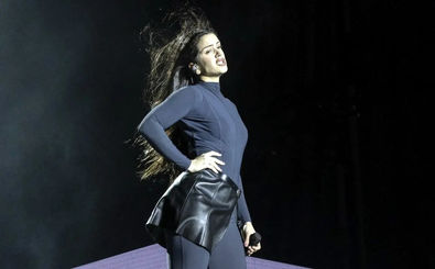 ماجرای علاقه واتیکان به خواننده زن جنجالی چیست؟