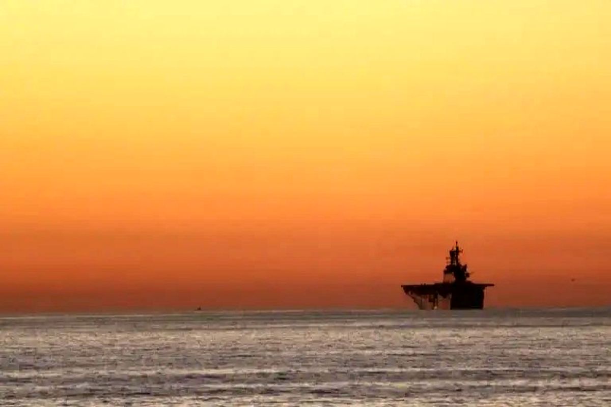 ناوهای هواپیمابر آمریکا چگونه می‌توانند بدون رادار و GPS حرکت کنند؟