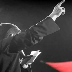 ویدیویی عجیب از فحاشی جنسی یک مداح به اردستانی!