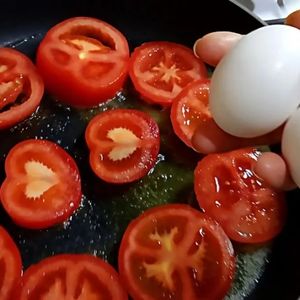 صادرات تخم مرغ، گوجه و خرما ممنوع شد