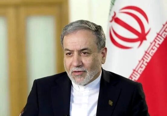 عراقچی: محدودیت صادرات نفت و پتروشیمی لغو و بخشی از دارایی مسدود‌شده ایران آزاد شد