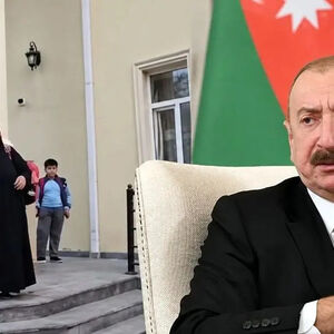 ممنوعیت حضور دختران محجبه در مدرسه بالا گرفت 