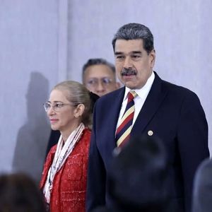 فیلمی دیده‌نشده از عزاداری مادورو و همسرش برای رئیسی