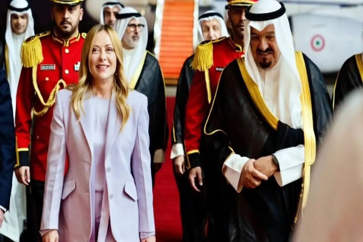 ذوق‌زدگی عجیب امیر کویت هنگام دیدار با جورجیا ملونی/ ویدئو
