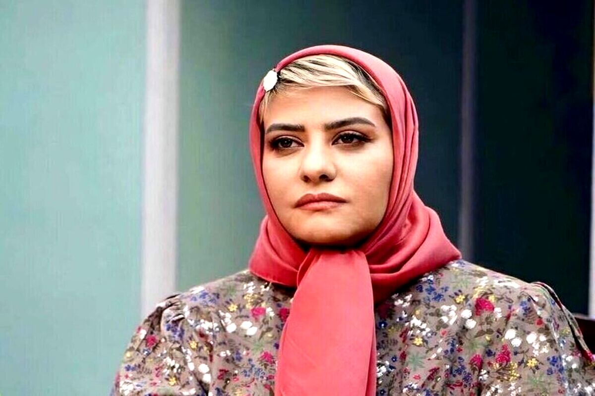 خانم بازیگر: من به خاطر خندیدن کتک خوردم!/ ویدئو