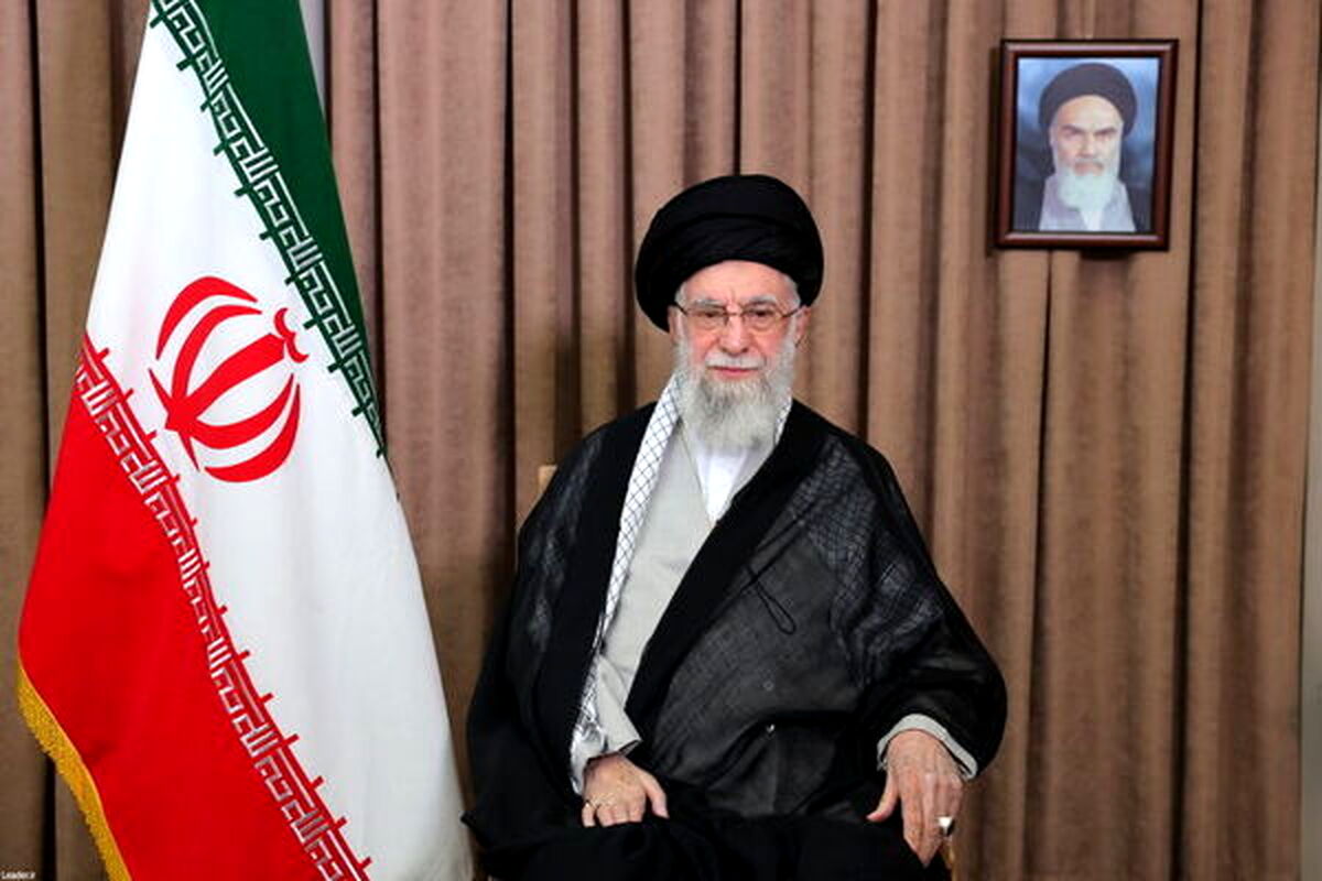 رهبر انقلاب: تبریک به ملت ایران/ رژیم صهیونی در زیر ضربات جمهوری اسلامی تقریباً لِه شد