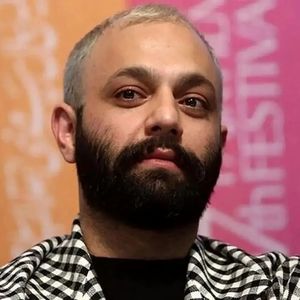 «صابر ابرِ 17 ساله، زمانی که مجری بود»/ عکس