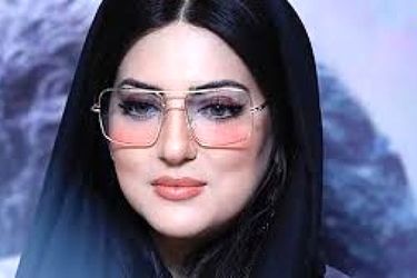 هلیا امامی : خیلیا عاشق من هستند و در ذهنشان با من زندگی می‌کنند