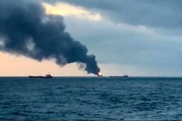 سپاه: نفتکش متخلف در تنگه هرمز مورد اصابت قرار گرفت