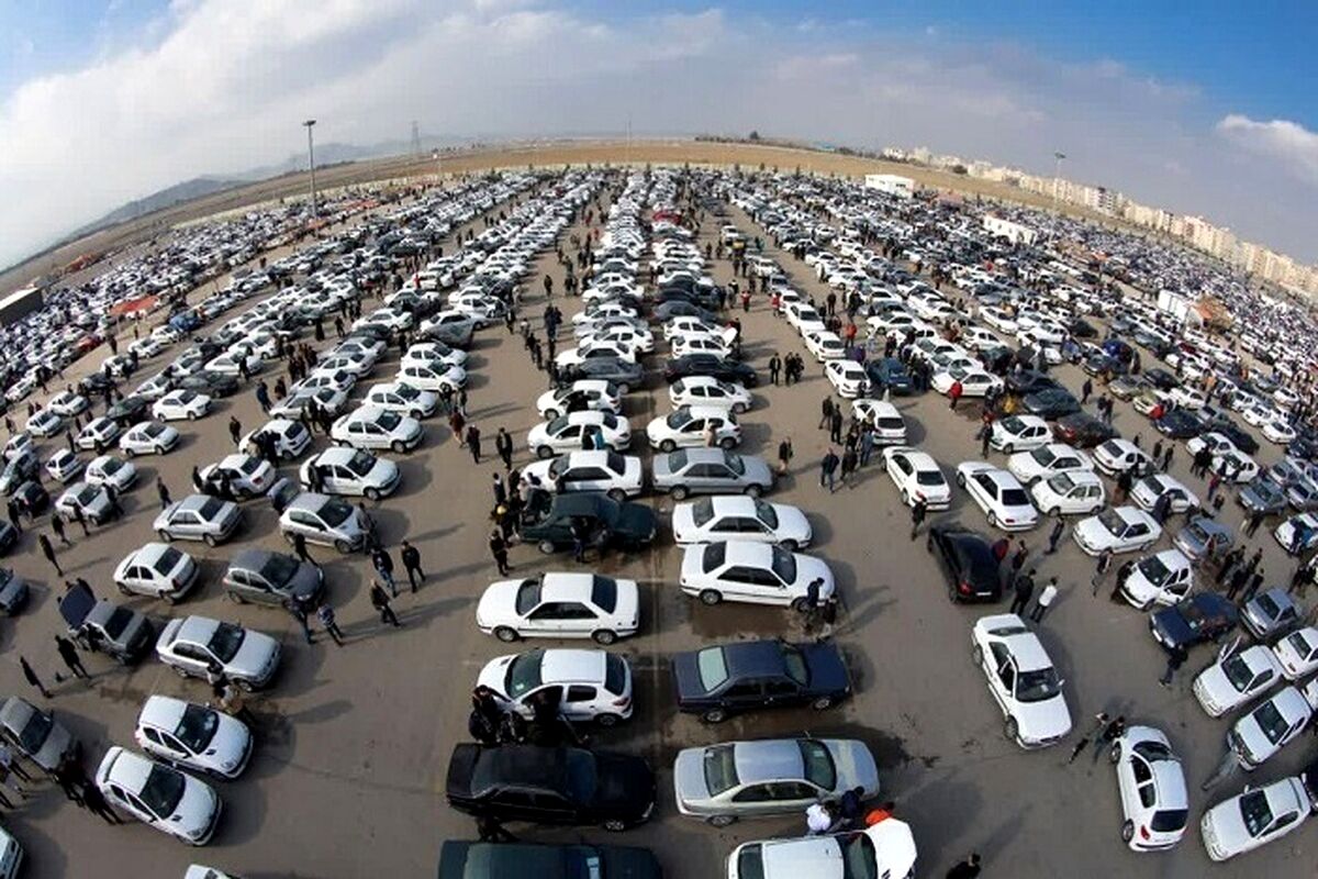 کف قیمت خودرو در بازار چند؟

