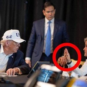 جنجال گاف امنیتی در اتاق وضعیت ترامپ هنگام حمله به ایران