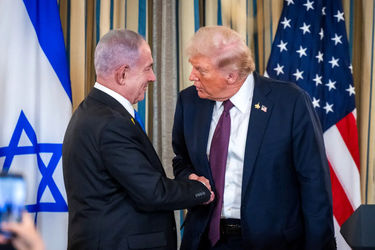 پشت پرده دیدار محرمانه نتانیاهو و ترامپ/ خشم شدید بی  شرایط قبل از جنگ 12 روزه در حال تکرار است؟