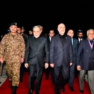 تفاوت لباس ژنرال ارتش پاکستان در دیدار با هیات ایرانی و آمریکایی! / عکس