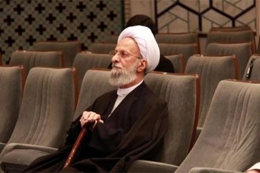 مصباح یزدی می گوید اگر مردم حکومتی را نخواهند، حاکم شرع حق توسل به زور برای حفظ قدرت را ندارد