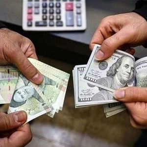 آماده باش در بازار ارز/ ورود قیمت دلار به کانال ۹۰ هزار تومان جدی شد؟